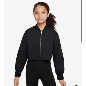 Nike Jacket Girls XL Black Cropped Swoosh Bomber Loose Fit Youth DV3253-010 New